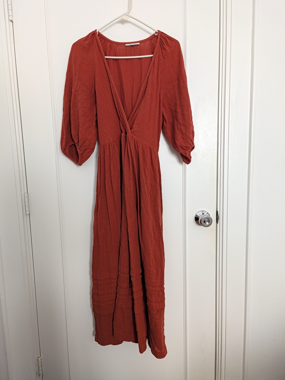 Madewell Rust Red V-Neck Midi Dress with Puff Sleeves